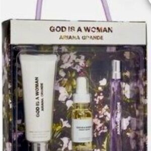 Ariana Grande God Is A Woman Floral Set